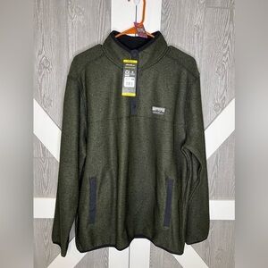 075. NWT Eddie Bauer Classic Fit Sweater Fleece Forest Night Green Medium